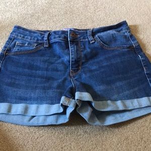 5 pocket natural waist jean short